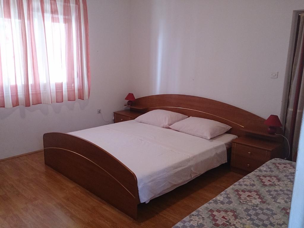 Apartments Valentino Супетарска Драга Стая снимка