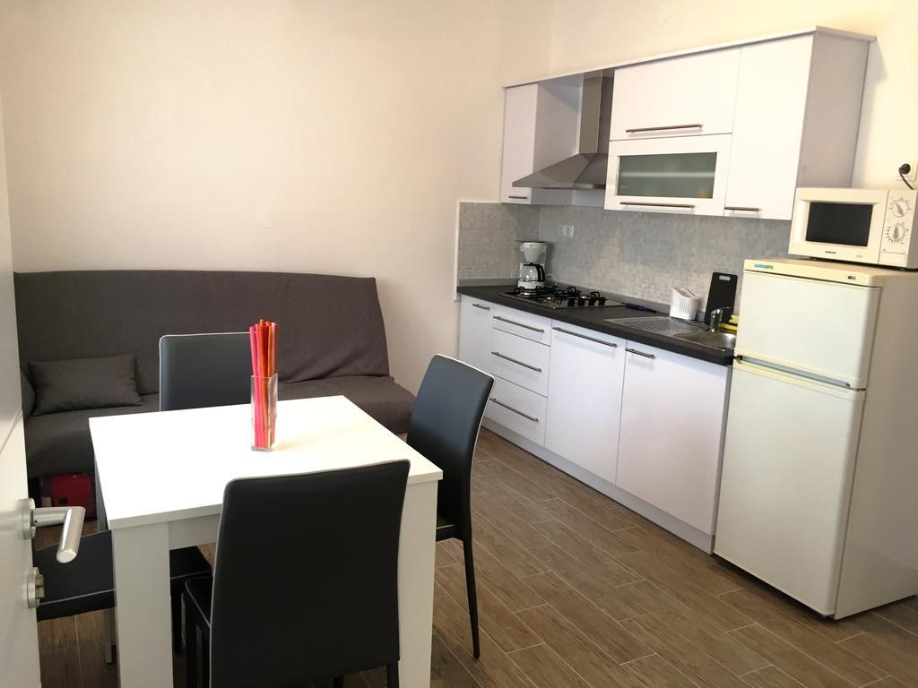 Apartments Valentino Супетарска Драга Екстериор снимка